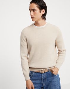 Cashmere English rib sweater The precious touch of cashmere enhances the classic silhouette of this crew-neck sweater. The softness of the natural yarns enrich the traditional English rib texture, while contrast trims, which characterize the edges of the cuffs, add an iconic Brunello Cucinelli detail. Lightweight and cozy, the sweater features a regular and comfortable fit. Classic Merino Wool Sweater With Ribbed Collar, Classic Wool Sweater With Ribbed Collar, Classic Cashmere Sweater With Ribbed Collar, Classic Merino Wool Fine Knit Sweater, Timeless Wool Sweater For Winter, Timeless Wool Sweater For Fall, Luxury Beige Wool Sweater, Classic Cream Crew Neck Sweater, Luxury Cashmere Sweater With Ribbed Collar