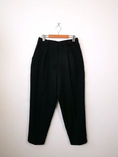 Vintage Black High waisted tapered Pleated Pants/Slacks. Measurements Length     : 40" Waist        : 28-30" Hips         : 42" Rise          : 14 1/2"  Inseam     : 27 1/2" Condition: Gently used. There's no stains or holes. Good condition.  ※Please read the policy before you purchase※ 50s Pants, Womens Trousers, Pleated Pants, Measurement Length, Trousers Women, Vintage Black, Favorite Outfit, Capri Pants, Capri