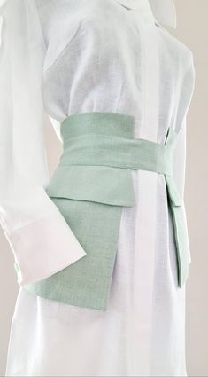 "Basque belt, obi belt. OBI style wrap belt Wrap style Wide Obi Belt made from natural linen fabric. If you like the linen shirt-dress/ blouse like at picture, you can find it here: https://www.etsy.com/listing/914105288/semi-fitted-long-shirt-linen-shirt-dress MORE COLOR AVAILABLE! DETAILS - Japanese style belt - 100% linen - natural flax color - Fabric: Linen, medium weight 185g/m^2 SIZE CHART: SIZE XS (mostly USA/CA-2, UK-4, AU/NZ-6, JAP-5, EU-32) Bust/Waist/Hips 80cm/60cm/88cm 31.5\"/25.2\"/34.5\" SIZE XS/S (mostly USA/CA-4, UK-6, AU/NZ-8, JAP-7, EU-34) Bust/Waist/Hips 84cm/64 cm/92cm 33\"/26.5\"/36.2\" SIZE S (mostly USA/CA-6, UK-8, AU/NZ-10, JAP-9, EU-36) Bust/Waist/Hips 88cm/68cm/96cm 34.5\"/28.5\"/37.7\" SIZE M (mostly USA/CA-8, UK-10, AU/NZ-12, JAP-11, EU-38) Bust/Waist/Hips 92cm/ Tunik Linen, Belt With Pockets, Obi Style, Mode Punk, Shirt Linen, Natural Linen Fabric, Obi Belt, Wrap Belt, Linen Shirt Dress