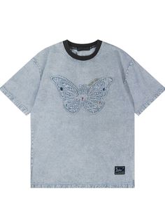 ❤︎ Retro denim butterfly loose T-shirt❤︎
 This item will take longer to ship than usual. Butterfly Tshirt, Embroidery Butterfly, Streetwear Hip Hop, Shirt Streetwear, Tshirt Men, Denim T Shirt, Hoodie Fits, Shirt Embroidery, Summer Patterns