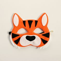 Tiger Mask - Little Owly Animal Masks For Kids, Tiger Mask, Wolf Mask, Open Ended Toys, Easy Costumes, Animal Masks, Diy Activities, The Tiger, Little Red Riding Hood