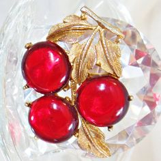 Cherry Brooch. Red Cherries Brooch.  Cherry Amber Brooch.  3 Cherries Brooch. waalaa. Amber Brooch, Handy Craft, 1950s Jewelry, Vintage Cherry, Fruit Jewelry, Christmas Bracelet, Red Style, Leaf Nature, Rhinestone Jewelry