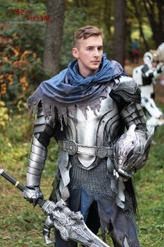 How men really want to dress Armadura Cosplay, Costume Armour, Armor Clothing, Cosplay Armor, Knight Armor, Medieval Armor, Medieval Clothing, Medieval Knight, Fantasy Costumes