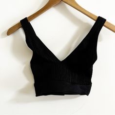 Nwt Free People Movement Bra Size Xs/S New With Tags Tags Have Been Marked To Prevent In Store Returns Black Stretch V-neck Crop Top, Fitted V-neck Crop Top For Loungewear, Chic Black Low-cut Crop Top, Black Low-cut Crop Top With Built-in Bra, Seamless Crop Top For Night Out, Fitted Low-cut Tops With Bra-friendly Design, Low-cut Fitted Tops With Bra Friendly Design, Seamless V-neck Crop Top For Party, Black Seamless V-neck Top