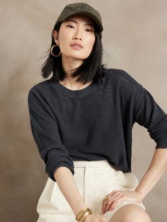 A mainstay in every wardrobe, this timeless sweater is cut in relaxed proportions—an easy pullover for brisk mornings with a dropped shoulder for added comfort.  Crafted from a beautiful linen blend, this luxurious style delivers comfort with excep Timeless Sweater, Half Cardigan, Girls Sweaters, Linen Blend, Banana Republic, Sweaters For Women, Loose Fitting, Turtle Neck, Relaxed Fit