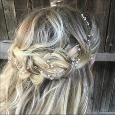 Never Worn Gorgeous Handmade Etsy Hair Piece. Yellow Gold And Pearls With Two Clasps. Hair Chain Jewelry, Pearl Hair Vine Wedding, Long Hair Vine, Gold Hair Accessories Wedding, Silver Hair Vine, Gold Hair Vine, Pearl Hair Vine, Bridal Wreath, Wedding Hair Vine