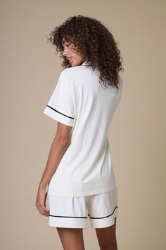 Slip into magnificently soft, four-way stretch cotton. Developed with anti-pilling and zero sagging qualities to last wear after wear. White Cotton Short-length Top, White Cotton Short Length Top, White Short Length Cotton Top, Fitted Cotton V-neck Sleepwear, Cotton Stretch Sleep Top, Fitted Cotton Sleepwear For Relaxation, Stretch Cotton Sleep Top, Cotton Short Length Tops For Loungewear, Short Length Cotton Tops For Loungewear