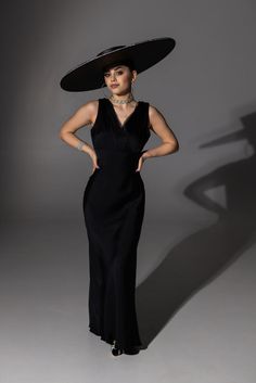 Big Black With Fringe Hat Wide Brim Hat Fringe for Photoshoot Woman Black Hat With Floor Length Fringe Costume Hats and Headpieces - Etsy Glamorous Evening Hat, Glamorous Fitted Evening Hat, Glamorous Fitted Hat For Evening, Fitted Glamorous Hat For Evening, Wide Brim Costume Hats And Headpieces For Evening, Wide Brim Costume Hats For Evening, Elegant Fitted Hats For Costume Party, Elegant Curved Brim Hats For Costume Party, Elegant Costume Hat With Curved Brim