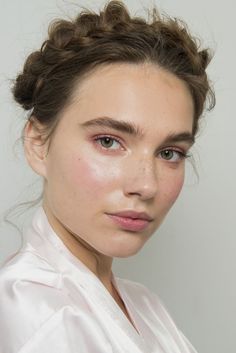 spring summer 2018 hair makeup trends No Make Up Make Up Look, Looks Kylie Jenner, Pink Bride, Beauty Make-up, Trendy Makeup, Natural Beauty Tips, Makati