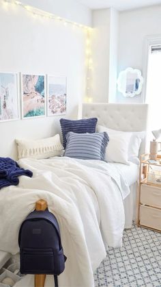 1.Home Decor: #homedecor, #interiordesign, #homedesign, #decor inspiration Dorm Inspiration Minimalist, Bed Set Up, Dorm Room Set Up, Dorm Theme Ideas, Blue Aesthetic Room Ideas, Cute College Dorm Ideas, Dorm Room Asthetics, Beach Dorm Room Ideas