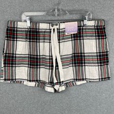 Nwt Brushed Flannel Waist 19.5 Inches Length 12.5 Inches Casual Short Leg Sleep Bottoms, Cozy White Short Sleepwear, Cozy Cotton Sleep Shorts, Casual Plaid Short Sleepwear, Plaid Short Bottoms For Loungewear, Casual Plaid Pajama Shorts, White Sleep Shorts, Casual Cotton Pajama Shorts For Overnight, Plaid Shorts For Loungewear