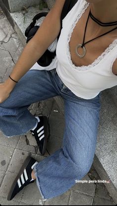 Professional Dress Code, Hot Weather Outfits, Black Jeans Outfit, Girl Inspiration, Professional Dresses, Comfy Fashion, Hot Weather, Night Outfits