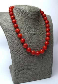 Minimalistic coral necklaceCorals are a wonderful gift for loved ones, which brings happiness, love, health.When you donate corals, you wish happiness from the bottom of your heart.Very elegant red coral Necklace. Necklace details:Length: you can easily choose the length for yourself personallyBead shape: Coral balls 10 mmClosure: HookContact me if you have any questions. I will be happy to answer :)More Coral Necklaces:https://www.etsy.com/shop/SparrowJewelryStore?section_id=28473758Click and f Orange Beaded Necklaces As Gift, 8mm Bead Necklaces For Gift, Orange Beads As A Gift, Red Coral Single Strand Round Necklace, Red Coral Jewelry With 8mm Beads, Round Red Coral Single Strand Necklace, Spiritual Red Coral Necklaces With Polished Beads, Spiritual Red Coral Necklace With Polished Beads, Round Single Strand Red Coral Necklace