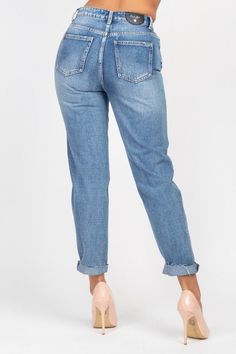 These trendy high waist boyfriend jeans will add the cutest touch to your wardrobe. They feature zip-fly button, five pocket design, and a frayed ankle hem that worn with or without a cuff.38 High Waist Boyfriend Jeans, Pocket Design, Boyfriend Jeans, The Cutest, Levi Jeans, Mom Jeans, High Waist, High Waisted, Cuff