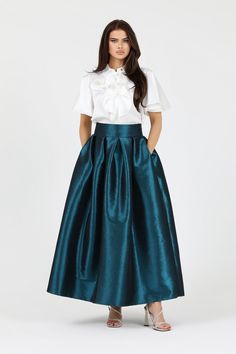 Teal Taffeta Skirt, Skirt With Pockets, Skirt for Women, Classic Skirt, Ball Gown Skirt, Formal Skirt, Wedding Skirt. Taffeta skirt with sash included. Skirt has a pockets. Taffeta skirt makes a classical elegant look. This skirt is perfect for any occasion.  Waistline can be made wider or more narrow. Skirt can be made longer or shorter. You can choose length from 70-155cm (27-45 inches). More skirts you can see here:  https://www.etsy.com/shop/DesirCouture?ref=seller-platform-mcnav&section_id= Luxury Skirt For Gala And Party Season, Luxury Formal Skirt For Spring, Luxury Formal Skirt With Pockets, Luxury Party Skirt With Pockets, Luxury Lined Skirt For Evening, Luxury Satin Cocktail Skirt, Cheap A-line Party Skirt, Luxury Full Skirt For Women, Luxury Elegant Skirt For Debutante Ball