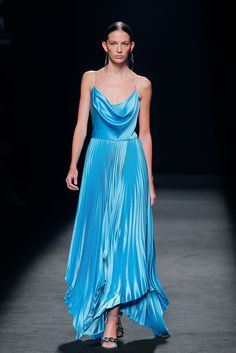 Chained straps asymmetrical hemline pleated dress - HerTrove Isabel Sanchis, 2022 Fashion Show, Rare Fashion, Dress Name, Spanish Fashion, Spring Summer 2022, 2022 Fashion, Pleated Midi Dress, Summer 2022