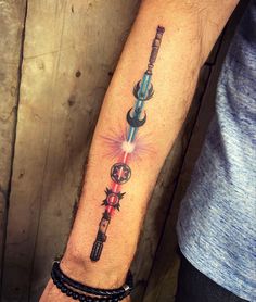 Sith Tattoo, Lightsaber Tattoo, Cartoon Tattoo Ideas, Pokemon Tattoos, Pokemon World, Compass Rose Tattoo, Animated Shows, Nerdy Tattoos