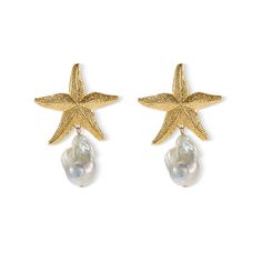 Transform any outfit into a coastal getaway with our Serena Freshwater Pearl Drop Earrings. The delicate starfish drop studs and glistening freshwater pearls evoke a sense of the beach, adding a touch of mermaid-core to your look. Bring a touch of the ocean wherever you go with these stunning earrings. Made in NYC. Lil Mermaid, Mermaid Accessories, Glam Boho, Mermaid Core, Mini Pony, Halo Headband, Freshwater Pearl Drop Earrings, Headband Jewelry, Mermaid Earrings