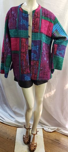 1990’s multicolor jacket in cotton.Reversible with pockets. Oversized Coat, Vintage Quilts, Cover Up