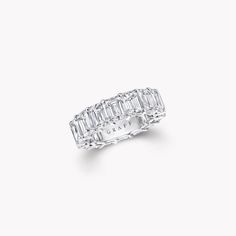 Graff Wedding Band, Emerald Cut Diamond Eternity Band, Graff Jewelry, Emerald Cut Eternity Band, White Diamond Jewelry, Round Diamond Pendant, Round Diamonds Wedding Band, Rare Diamond, Round Diamond Earrings