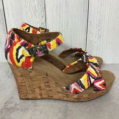 New Without Tags. Toms Cenna Strappy Platform Wedge Sandal. In A Colorful And Bright Pattern (Blue, White, Gray, Orange, Yellow, & Pink). Cork Wedge Heel. Platform Is Approx 1” And Heel Is Approximately 4”. Crisscross Straps Over Toes. Only Been Tried On. There Are Some Creases In The Straps From Trying On. Style # 300312 Multicolor Open Toe Wedge Sandals For Spring, Adjustable Multicolor Wedge Sandals, Yellow Synthetic Wedge Sandals For Summer, Yellow Wedge Sandals For Summer Vacation, Yellow Wedge Sandals For Summer, Yellow Wedge Heel Sandals For Summer, Yellow Open Toe Wedge Sandals For Summer, Spring Multicolor Open Toe Wedge Sandals, Yellow Summer Wedge Sandals