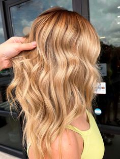 Hair Projects, Warm Blonde, Copper Hair Color, Strawberry Blonde Hair, Fall Hair Color, Strawberry Blonde, Pretty Hairstyles, New Hair, Hair Inspo