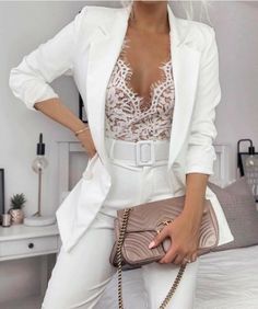 Lace Bodysuit Outfit, Elegantes Outfit Damen, Body Stocking, Paris Chic, Chique Outfits, Outfit Chic, Body Suit Outfits, Stockings Lingerie, Lace Body