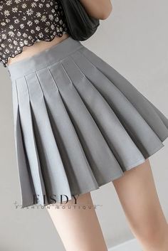 Fisdy - Classic A-Line Pleated Skirt with High Waist for Women Long Sleeve Lbd, Short Pleated Skirt, Classic Wardrobe Essentials, Womens Pleated Skirt, Pleated Skirt Short, Dark Academia Fashion, White Collared Shirt, Cozy Winter Outfits, Chic Skirts