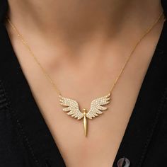 Channel divine protection with our Archangel Michael necklace. Made of 925 sterling silver and adorned with zircon stones, this necklace brings an elegant yet powerful touch to any outfit. (Plus, it's blessed by the Archangel himself! 😇) Metal: 18k yellow / white / rose gold plating on 925 sterling silver Pendant: 3.3 cm x 3.0 cm (1.3" x 1.2") Chain length: 42 cm + 3 cm chain extender (16.5" x 1.2") Chain style: cable link Fastening: spring ring Stones: zirconia Hypoallergenic: nickel-free mate White Stone Necklace, Ring Stones, Angel Pendant Necklace, Divine Protection, Angel Pendant, Archangel Michael, Chain Extenders, Necklace White, White Rose Gold