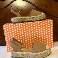 Gorgeous, Brand New Espadrilles For Your Little Princess To Compliment Any Outfit Box Shoes, Glam Girl, Little Princess, Kids Shoes, Fashion Shoes, Espadrilles, Girl Fashion, Kids Shop, Brand New