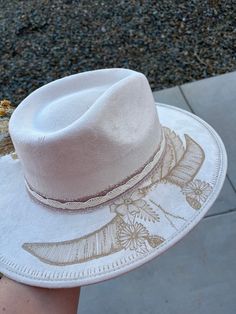 Western Wide Brim Wedding Hat, Western Fedora Hat For Wedding, Bohemian Fedora With Flat Crown For Ranch, Bohemian Felt Hat With Flat Crown For Ranch, Western Flat Brim Wedding Hat, Western Style Flat Brim Wedding Hat, Western Style Wedding Hat With Flat Brim, Bohemian Fitted Fedora With Short Brim, Bohemian Wide Brim Wedding Hat