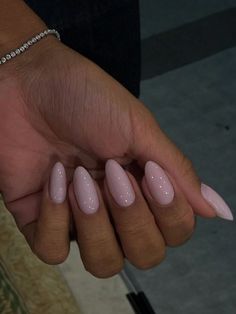 Simple Pretty Almond Nails, Solid Almond Nail Colors, Basic Press On Nails, Almond Color Nails, Basic Nails Almond, Almond Acrylic Nails Solid Color, Solid Acrylic Nails, Almond Nail Colors, Basic Almond Nails