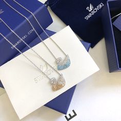 Kdrama Necklace, Tommy Hilfiger Fashion, Swarovski Swan, Bvlgari Jewelry, Chanel Pearls, Cellos, Swarovski Necklace, Fancy Jewellery