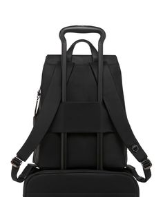 0148530T522 Tumi Backpack, Modern Backpack, Tumi Bags, Laptop Backpack Women, Clip Design, Backpack Women, Travel Collection, Womens Wellness, Designer Backpacks