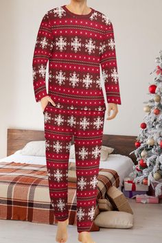 Men's Christmas Pajama Set - Cozy Comfort and Timeless Style Premium Material: Made from 95% polyester and 5% spandex, this pajama set is incredibly soft and comfortable against your skin. Its lightweight and breathable fabric ensures peaceful nights and optimal comfort all year round. Practical Design: The long sleeve top features an easy-on, round neckline, while the pants feature an elastic waistband that fits most body shapes perfectly. This set offers a relaxed fit, perfect for lounging aro Mens Christmas Pajamas, Mens Pajamas Set, Christmas Pajama Set, Practical Design, Pajamas Set, Mens Pajamas, Christmas Pajamas, Stylish Gifts, Comforters Cozy