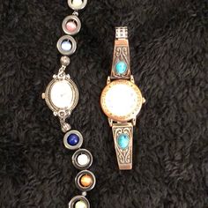 One Watch Is Virtually Unworn (But Dead Battery), Band Is Made Of Rotating Beads, And Has A Typical Watch Clasp. Second Watch Is A Stretch Band, Was Once Silver Plated But Is Now Tarnished; Band Has Synthetic Turquoise Beads. Battery Is Dead. See All Photographs. Watches Are Untested, Assumed That Batteries Are Dead. May Be Restored Or Used For Parts. Watch Clasp, Olivia Burton Watch, Gold And Silver Watch, Christmas Watches, Unique Watches, Gold Face, Blue Watches, Stretch Band, Stretch Bands