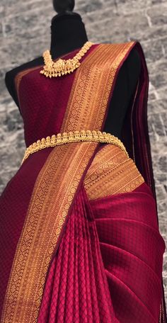 Saree Wearing Styles, Anarkali Dress Pattern, Wedding Saree Collection, Desi Fashion Casual, Simple Sarees