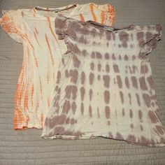 Knox Rose Tunic Tees Nwot. 2 Tees Orange And White And Muave/Purple And White. Purple Short Sleeve Summer Tops, Purple Cotton Summer Top, Summer Cotton Purple Tops, Summer Cotton Top In Purple, Boho Kimono Cardigan, Boho Poncho, Peasant Sleeve, Green Tunic, Floral Peplum Top