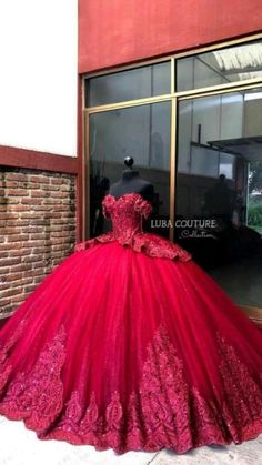 Red Blue Quinceanera Dresses, Mulan Quinceanera Dress, Red Quinceanera Dresses Long Tail, Long Quinceanera Dresses, Layered Quinceanera Dress, Quince Party Themes, Red High Heels For Quince, Burgundy Sweet 16 Dresses, Red Quince Decor Ideas