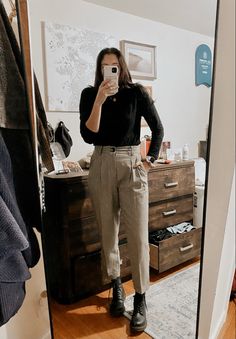 Dress Pants And Doc Martens, Dr Martens Outfit Office Chic, Work Outfits Women Doc Martens, Doc Martens Outfit Business Casual, Dr Martens Oxfords Outfit Work, Doc Martens Outfit Office, Office Outfits Doc Martens, Doc Martin Office Outfit, Dr Martens Corporate Outfit