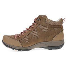 Perrin is a durable hiking boot designed with various terrains and extended walks in mind. High-top Waterproof Hiking Boots With Reinforced Heel, High-top Waterproof Boots With Reinforced Heel For Hiking, Leather Lace-up Walking Shoes For Hiking, Functional High-top Walking Boots, Gore-tex Boots For Walking, Rugged Waterproof Boots With Reinforced Heel For Walking, Waterproof Ankle Hiking Boots With Rubber Sole, Waterproof Ankle Boots For Hiking With Rubber Sole, Hiking Boots With Reinforced Toe And Ankle Boot Shape