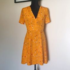 Gorgeous Silk Print, Stunning Bias Cut - Vintage Style. Size 4, Mini Length. Tags Off, But Essentially Brand New. Ended Up Being Too Short For Me, But Is Absolutely Beautiful. For Reference I’m 5’10 Mustard Floral Print Mini Dress, Mustard Floral Mini Dress, Yellow Lined Midi Dress, Yellow Lined Fitted Midi Dress, Yellow Lined Midi Dress For Summer, Yellow Fitted Lined Midi Dress, Yellow Fitted Midi Dress With Lining, Yellow A-line Midi Dress For Brunch, Yellow Fitted Midi Dress, Lined