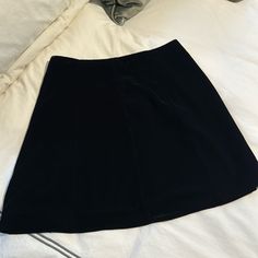 Never Worn Loft Black Velvet Skirt Size 6 Petite Black Velvet Skirt, Velvet Skirt, Dream Wardrobe, Black Velvet, Womens Skirt, A Line, Loft, Size 6, Velvet