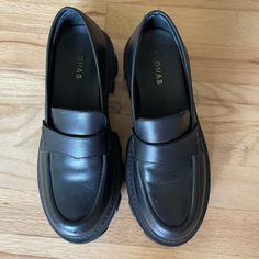 Black Leather Chunky Loafers. Size 39, Made From Sustainable Leather. Heel Hight Is 5.5cm. Very Good Condition, Worn A Handful Of Times. Black Loafers For Work, Black Platform Loafers With Brogue Detailing For Business, Black Brogue Detailed Platform Loafers For Business Casual, Black Oxfords For Work, Black Brogue Platform Loafers For Business Casual, Black Wingtip Platform Loafers For Formal Occasions, Black Platform Loafers With Brogue Detailing For Work, Black Brogue Platform Loafers For Work, Black Wingtip Loafers For Work