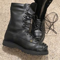 Like New Matterhorn Men's Banksman " Stl Toe Wp Metguard Pr Usa Made Work Boot 12255. Law Enforcement And Military. Men’s Size 9w. $400 New Mining Boots, Work Boot, Military Men, Law Enforcement, Work Boots, Boots Men, Men's Shoes, Shoe Boots, Like New