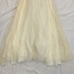 Vintage Dress 1960s Size: XS Measurements: armpit to armpit: 11” top to bottom: 50” Top To Bottom, Vintage Dress, Vintage House, Tulle Skirt, Vintage Dresses, 1960s