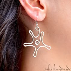 Fold Forming Jewelry, Wire Wrapped Jewelry Beginner, Wirewrap Earrings, Wire Jewelry Earrings, Hammered Silver Jewelry, Jewelry 2023, Beaded Stuff, Earring Inspiration, Jewelry Star