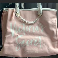 Victoria Secret Bag Cheap Pink Victoria's Secret Wallet, Victoria Secret Bag, Victoria Secret Bags, Cute Bags, Victoria's Secret Pink, Victoria Secret, Secret Pink, New Color, Victoria's Secret