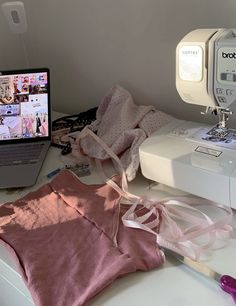 Sewing Tops, Barbie Movies, New Hobbies, School Fashion, Divine Feminine