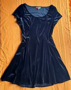 Cute black velvet dress! In excellent condition, made in USA. Black Velvet Dress For Date Night, Short Velvet Dress, Velvet Dress Short, Velvet Slip Dress, Velour Dress, Sheepskin Coat, Black Velvet Dress, Velvet Dress, Dress Clothes For Women